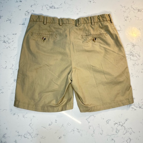 Peter Millar shorts (Size 35) - Picture 2 of 3